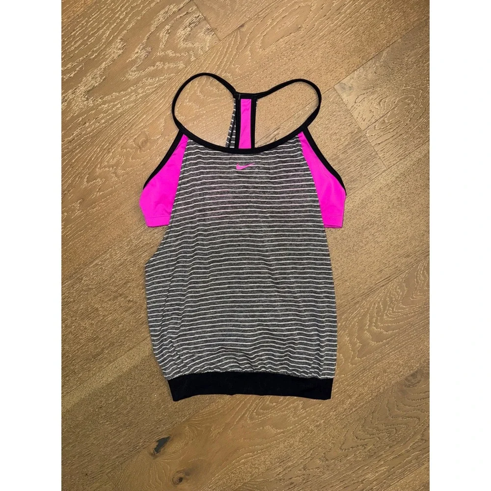 Nike Womens‎ 2-in-1 Tank Top Built-in Sports Bra Striped Pink Grey XL